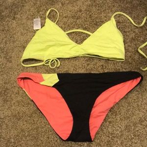 L Space Swim Set